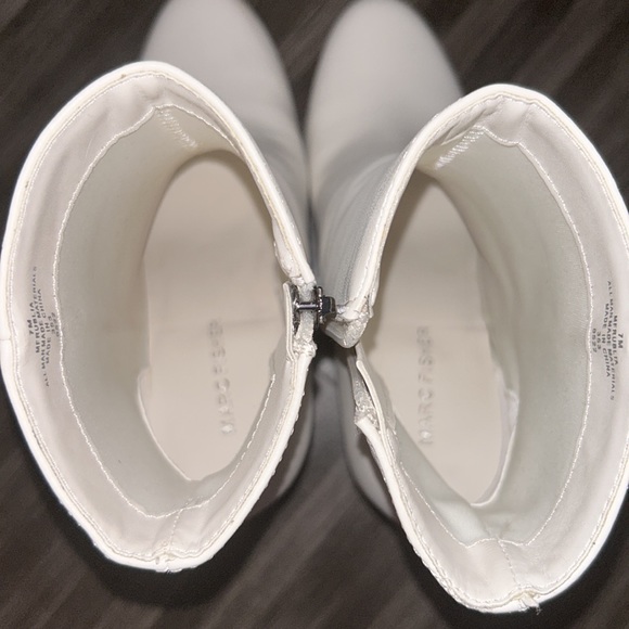 Marc Fisher Rublia Platform Boot - Picture 9 of 9